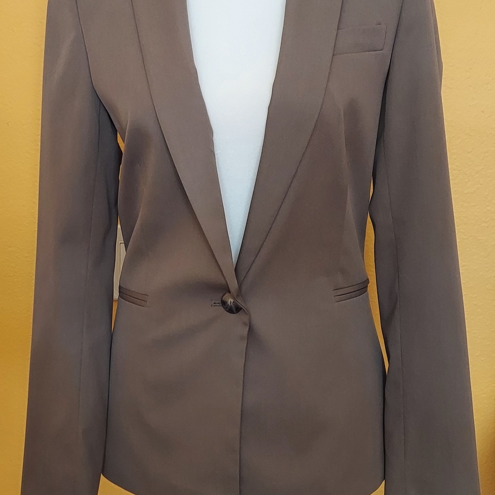 NWT Antonio Melani Elegant Light Green Women's Blazer
